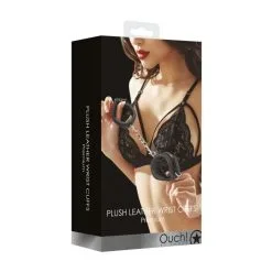Ouch! Menottes Poignets Plush Leather Wrist Cuffs -SexToys Soldes ouch plush leather wrist cuffs 3